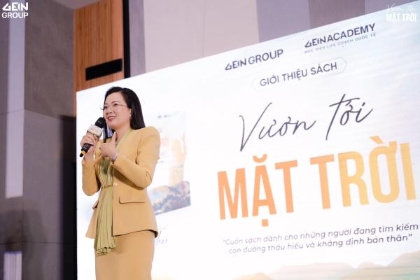 CỘT MỐC MỚI TRÊN HÀNH TRÌNH TRAO GIÁ TRỊ - SỰ KIỆN GIỚI THIỆU CUỐN SÁCH ĐẦU TAY “VƯƠN TỚI MẶT TRỜI” CỦA CO-FOUNDER THẠCH THẢO CHÍNH THỨC DIỄN RA